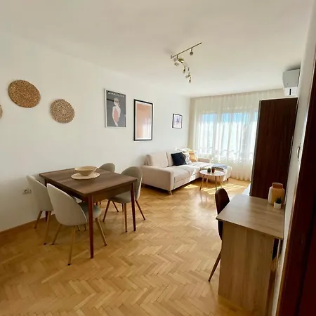 Apartment Garden